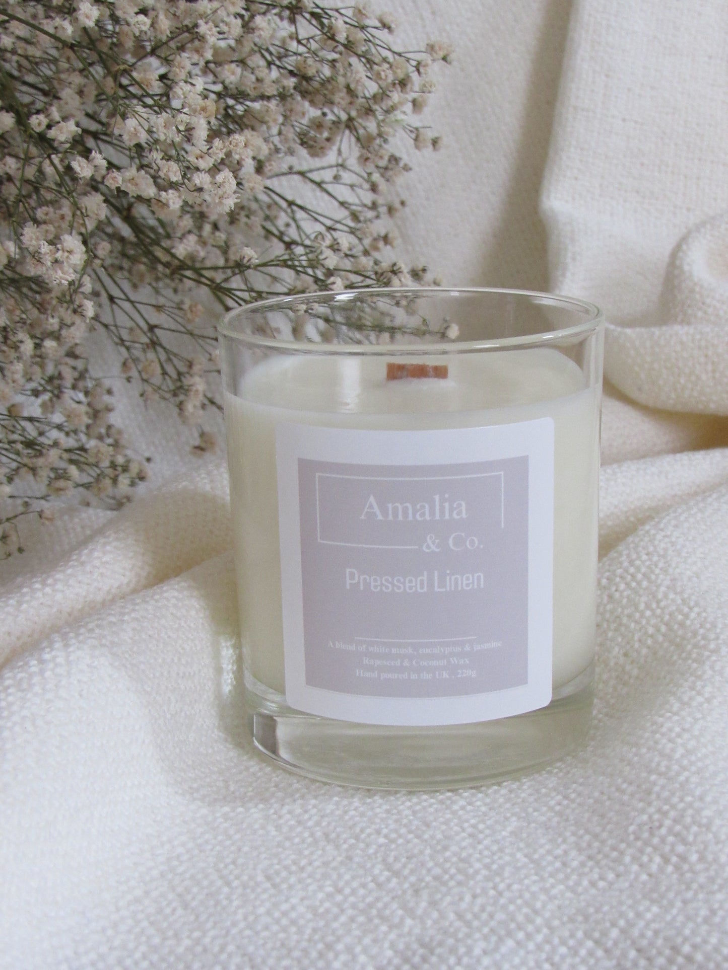 Pressed Linen – White Musk & Jasmine Scented Candle | Eco-Friendly Wood Wick